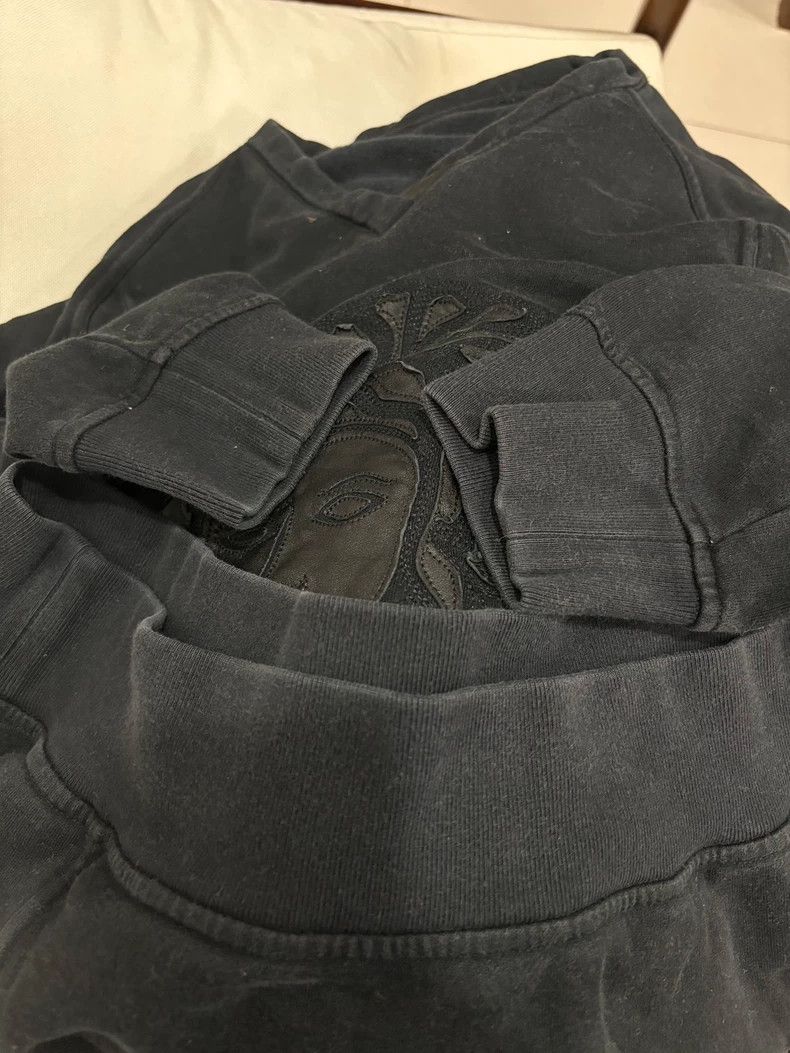 Versace Versace Black Long Sleeve Sweatshirt Medium Size Size US M / EU 48-50 / 2 - 4 Thumbnail