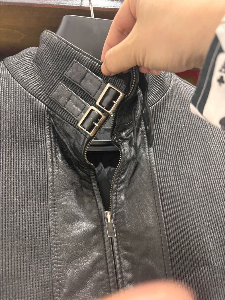 Emporio Armani Giorgio Armani Black Leather Jacket for Men Size US L / EU 52-54 / 3 - 3 Thumbnail