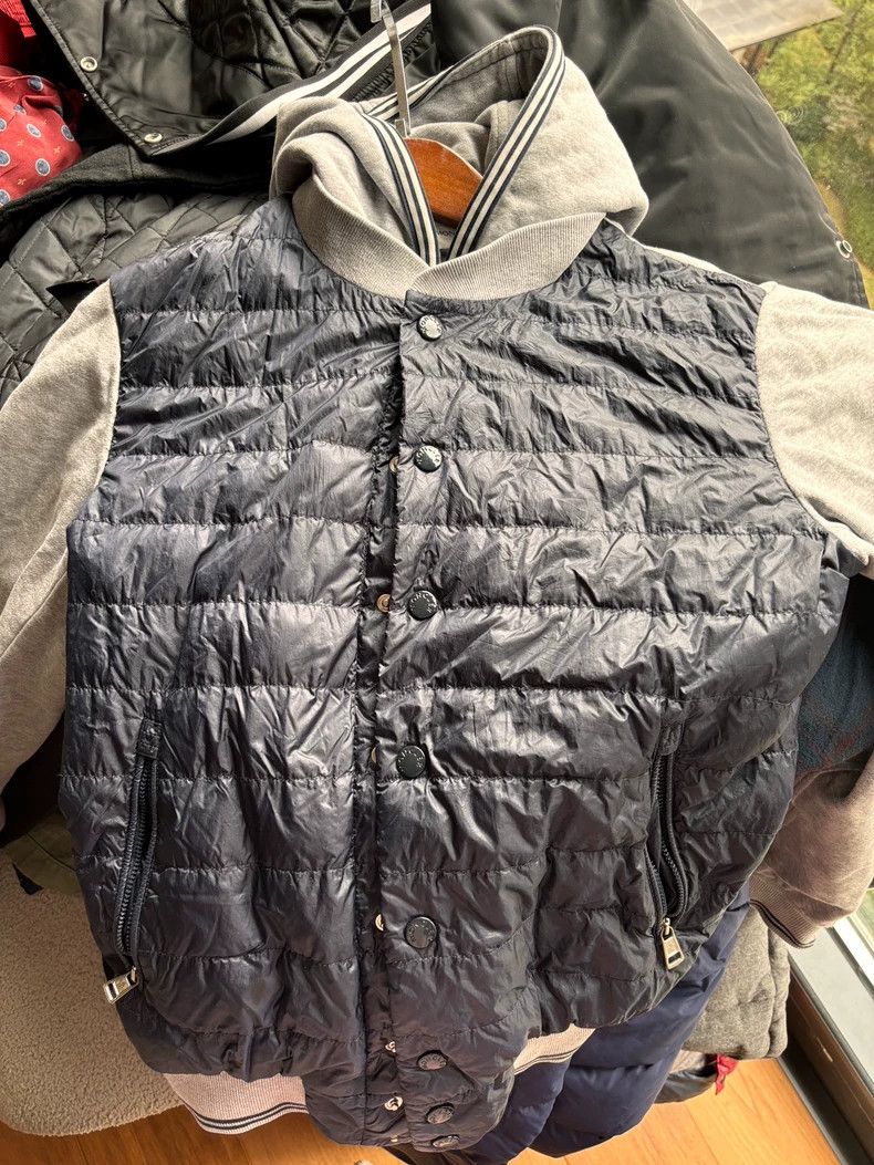 Moncler Moncler Padded Jacket with Hoodie and Sleeves Size US M / EU 48-50 / 2 - 2 Thumbnail
