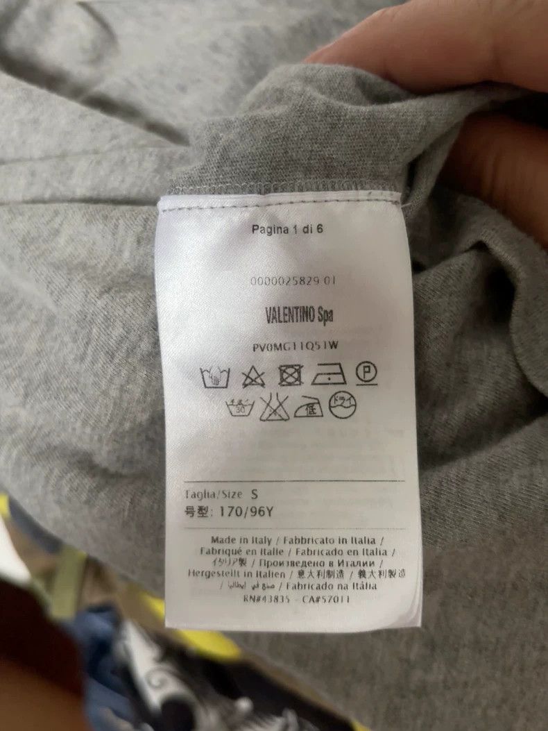 Valentino Valentino Short Sleeve T-Shirt with Flaw Size US S / EU 44-46 / 1 - 4 Thumbnail