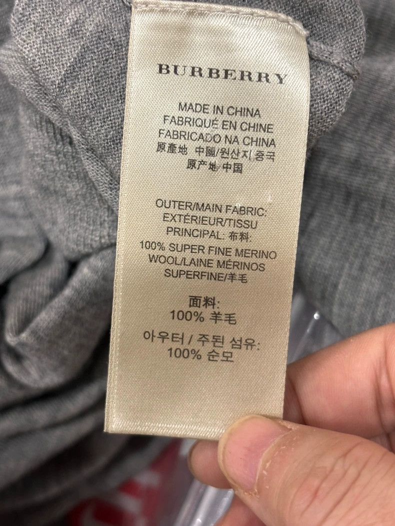 Burberry Burberry Wool Long Sleeve Sweater Size L Size US L / EU 52-54 / 3 - 6 Thumbnail