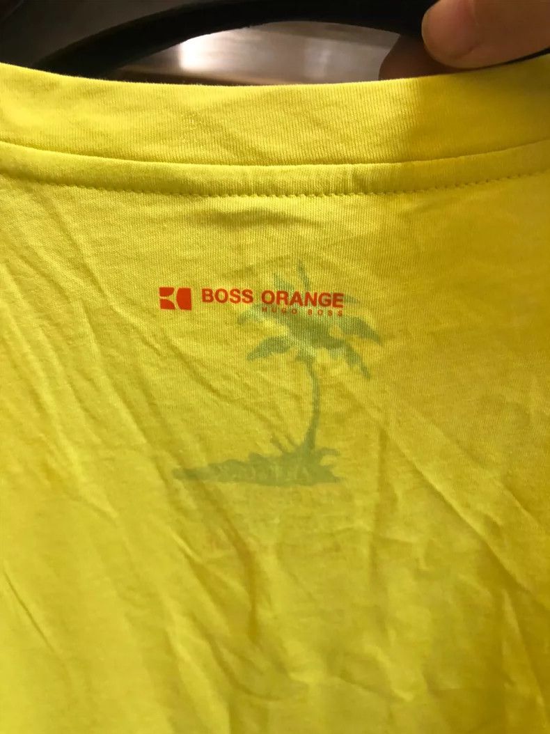 Emporio Armani Boss Yellow Short Sleeve T-Shirt Size US M / EU 48-50 / 2 - 5 Thumbnail
