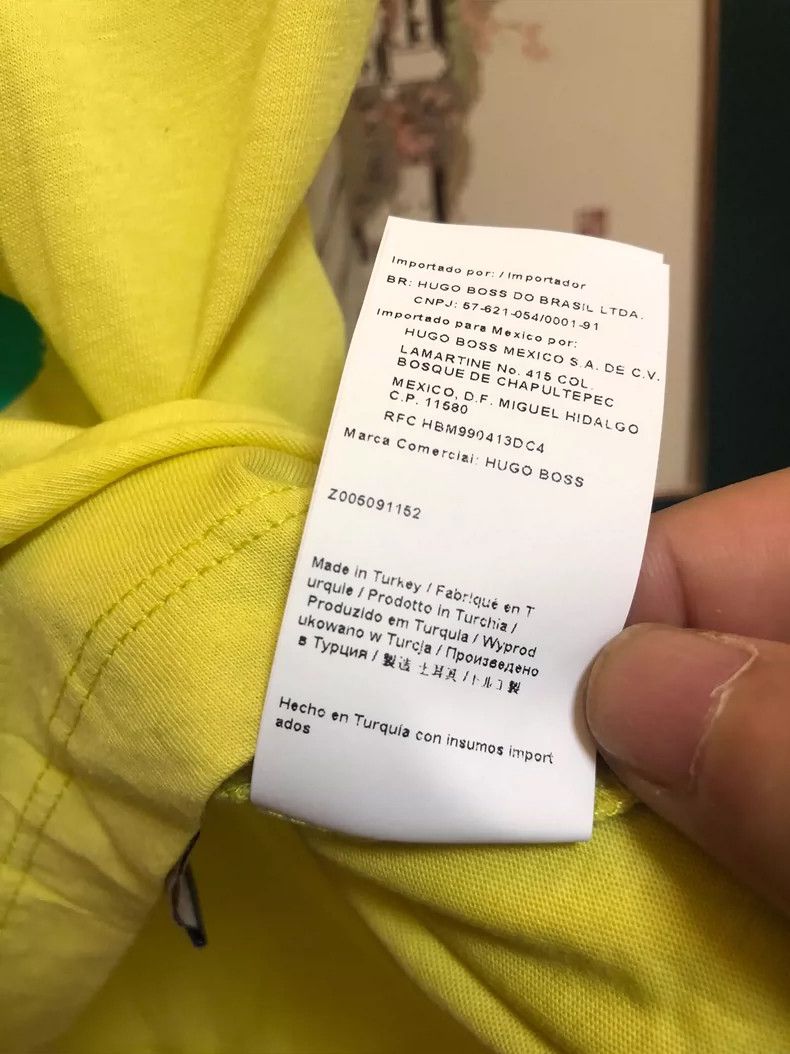 Emporio Armani Boss Yellow Short Sleeve T-Shirt Size US M / EU 48-50 / 2 - 6 Thumbnail
