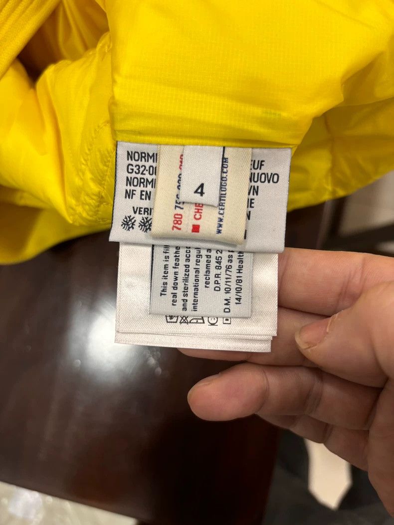 Moncler Moncler TB Collaboration Yellow Down Vest Size US L / EU 52-54 / 3 - 7 Thumbnail