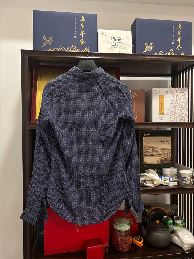 Gucci Gucci Long Sleeve Silk Shirt Made in Italy Size US M / EU 48-50 / 2 - 2 Thumbnail