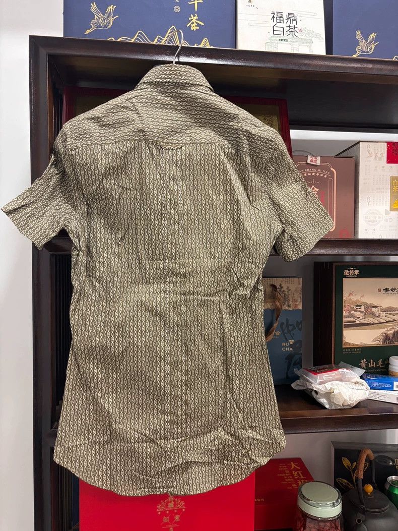 Gucci Gucci Short Sleeve Shirt Brand New Size US M / EU 48-50 / 2 - 2 Thumbnail