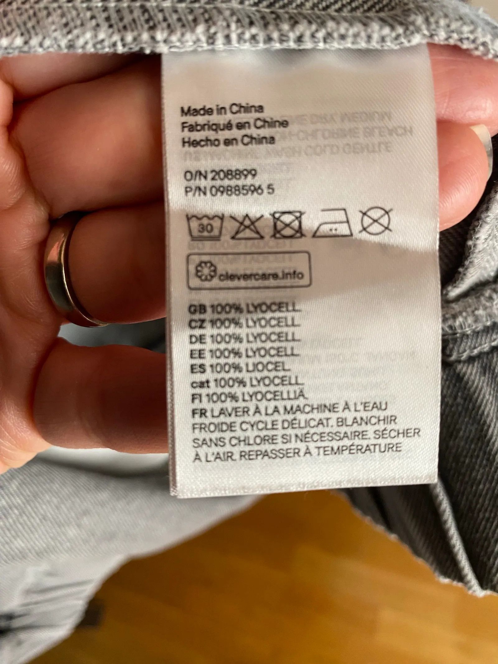 H&M H&M Toni bomber jacket Jacket Size US M / EU 48-50 / 2 - 4 Thumbnail