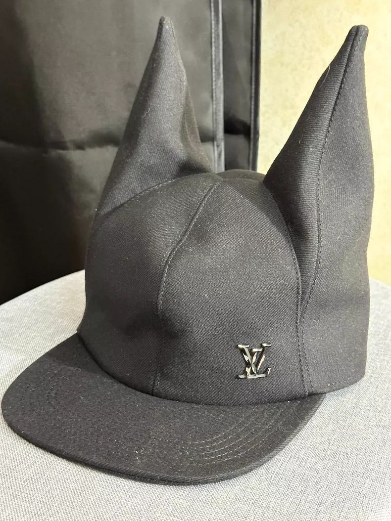 Louis Vuitton Louis Vuitton Bat Ear Baseball Cap Size ONE SIZE - 3 Thumbnail