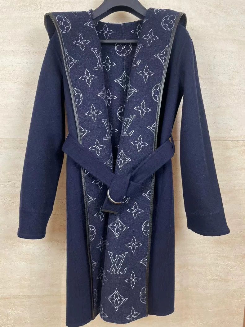 Louis Vuitton Louis Vuitton Double-Sided Long Coat Size US XS / EU 42 / 0 - 2 Thumbnail