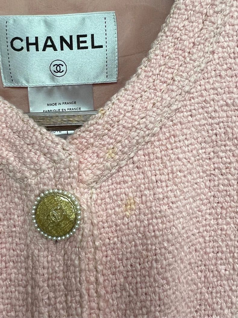 Chanel Chanel Pink Textured Knit Jacket Size US S / EU 44-46 / 1 - 8 Thumbnail