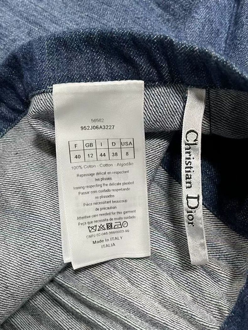 Dior Dior Pleated Denim Skirt with Buttons Size US 40 / EU 56 - 5 Thumbnail