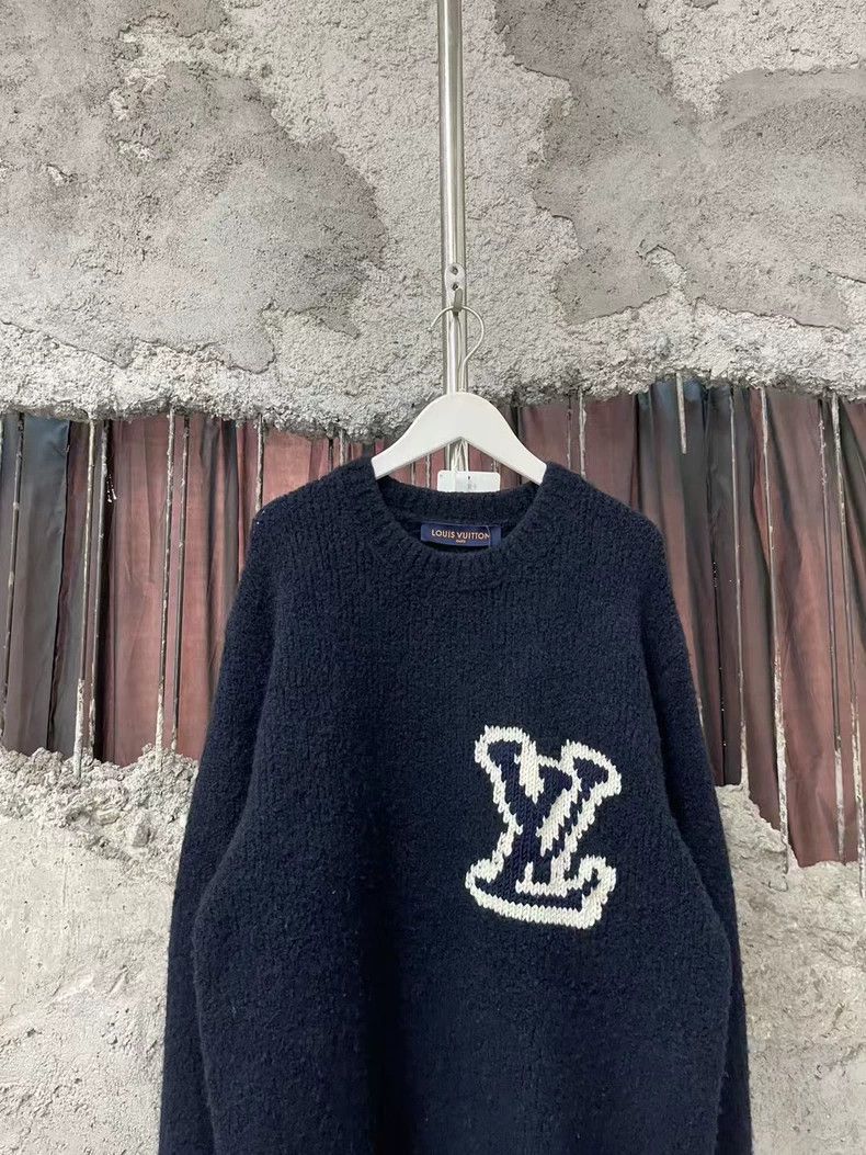 Louis Vuitton Louis Vuitton Deep Blue Teddy Sweater Size US L / EU 52-54 / 3 - 3 Thumbnail