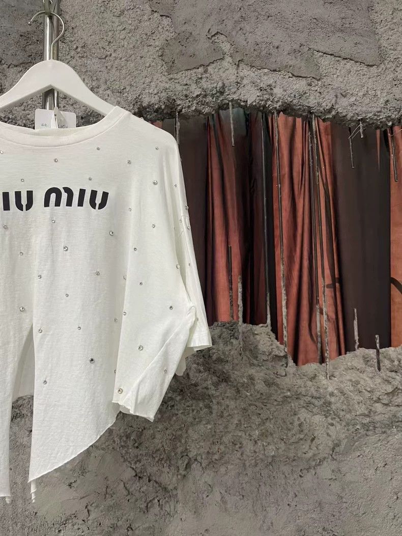 Miu Miu Miu Miu Short Sleeve Logo Print Top Size US S / EU 44-46 / 1 - 4 Thumbnail