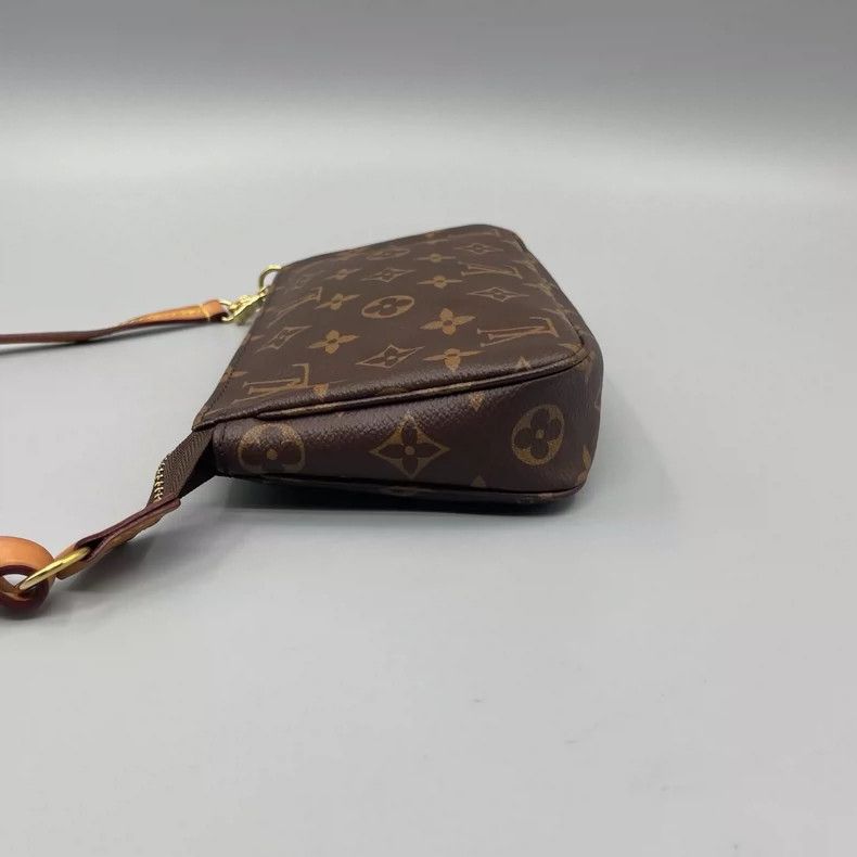 Louis Vuitton Louis Vuitton Classic Mahjong Handbag Size ONE SIZE - 4 Thumbnail