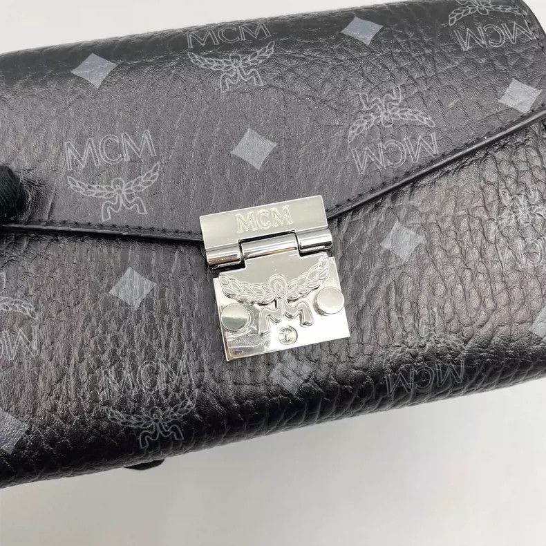 MCM MCM Classic Print Envelope Crossbody Bag Size ONE SIZE - 6 Thumbnail