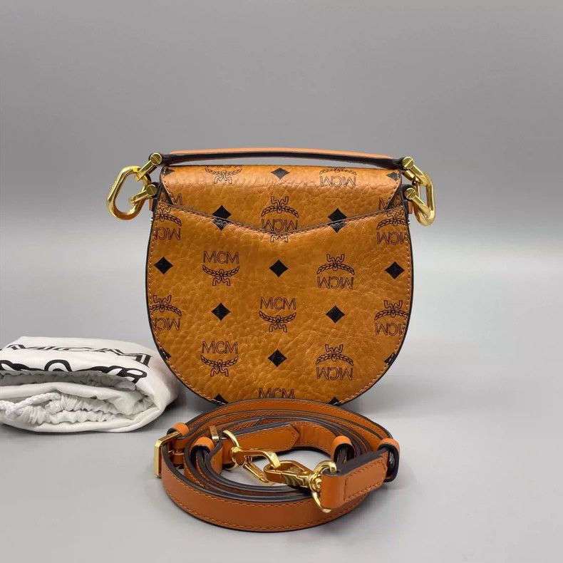 MCM MCM Classic Cognac Saddle Crossbody Bag Size ONE SIZE - 2 Thumbnail