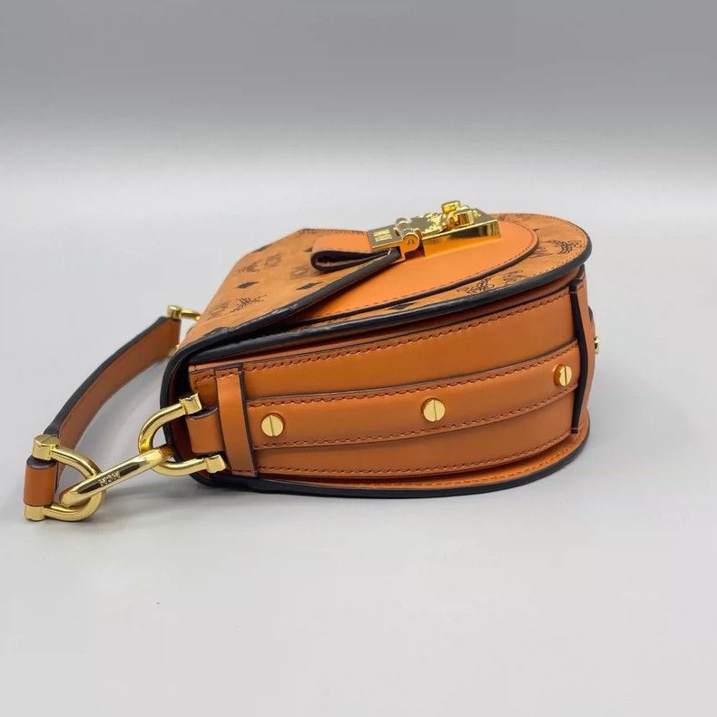 MCM MCM Classic Cognac Saddle Crossbody Bag Size ONE SIZE - 4 Thumbnail