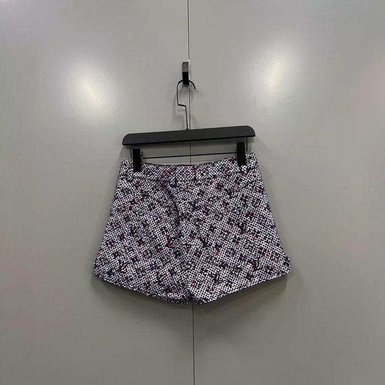Louis Vuitton Louis Vuitton Printed Shorts Size 36 Size US 36 / EU 52 - 2 Thumbnail