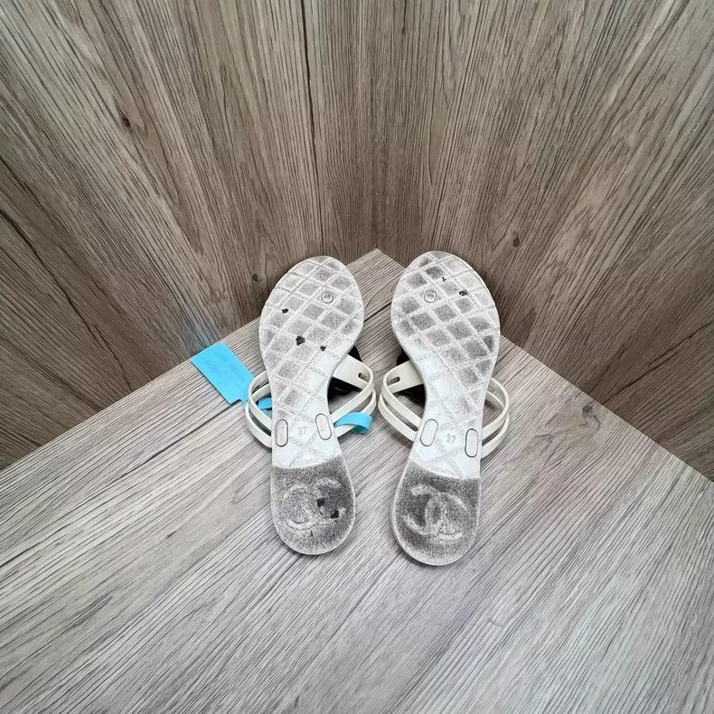 Chanel Chanel Camellia Slippers Size 37 Size US 9 / EU 42 - 5 Thumbnail