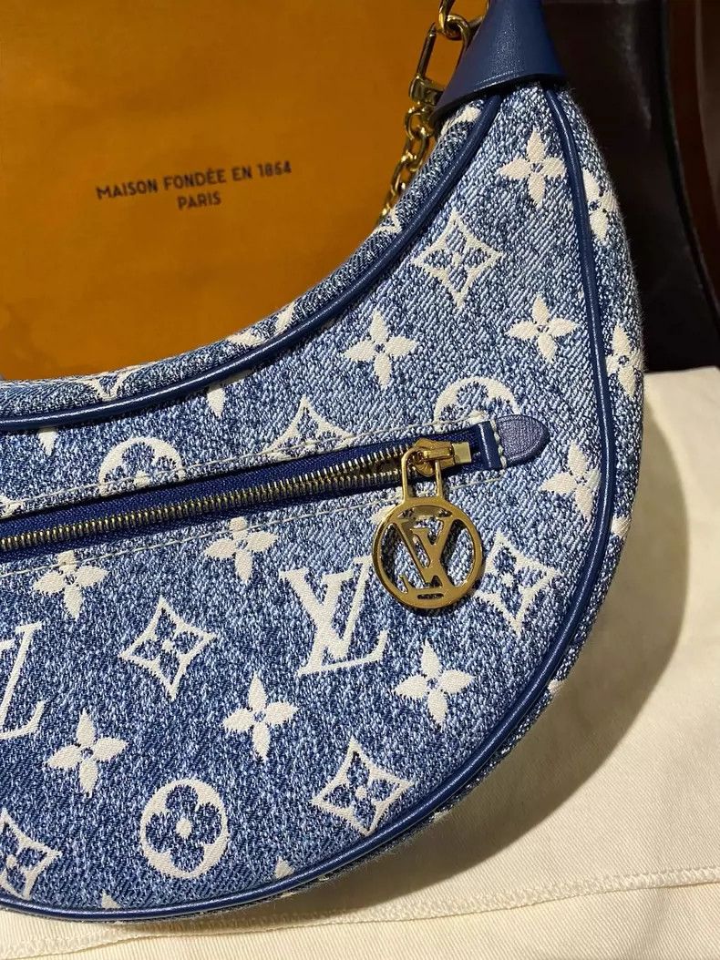 Louis Vuitton Louis Vuitton Denim Moon Bag Handbag Size ONE SIZE - 3 Thumbnail