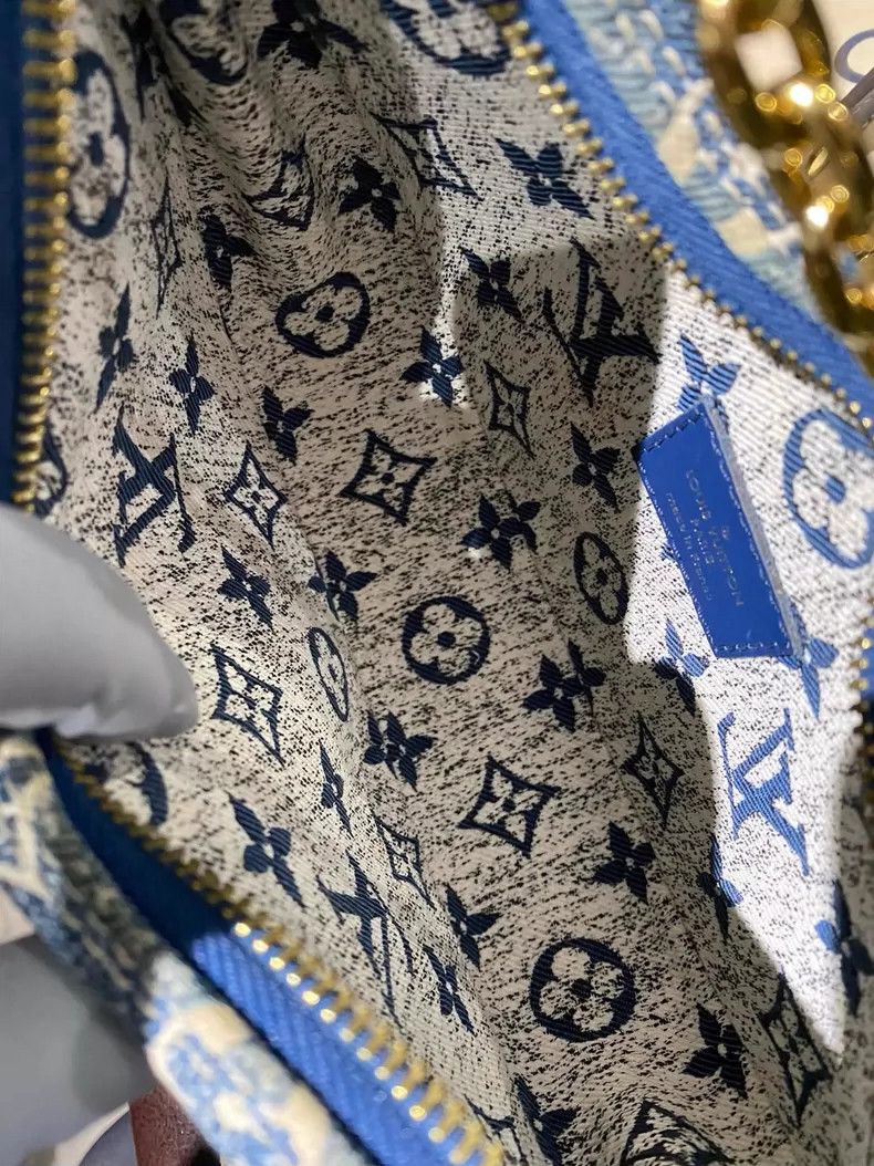 Louis Vuitton Louis Vuitton Denim Moon Bag Handbag Size ONE SIZE - 6 Thumbnail