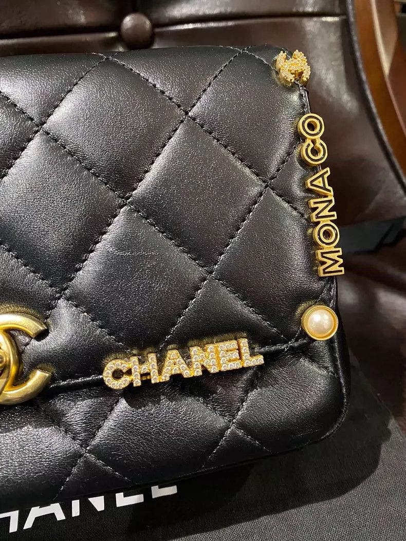 Chanel CHANEL Limited Edition Quilted Chain Bag Size ONE SIZE - 3 Thumbnail
