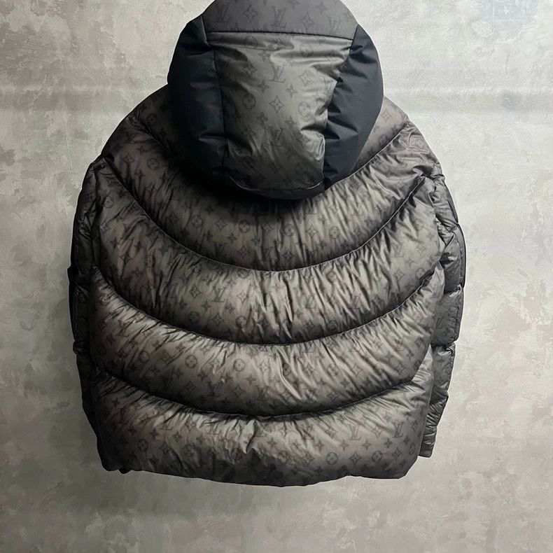 Louis Vuitton Louis Vuitton Gray Warm Hooded Down Jacket Size US XXL / EU 58 / 5 - 5 Thumbnail