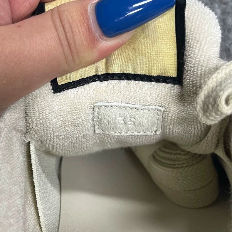 Gucci Gucci Low-top Fashion Sneakers with Crystal Size US 5 / EU 37 - 5 Thumbnail