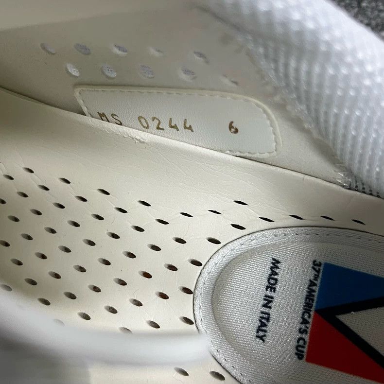 Louis Vuitton Louis Vuitton White Low Top Lace Up Sneakers Size US 6 / EU 39 - 4 Thumbnail