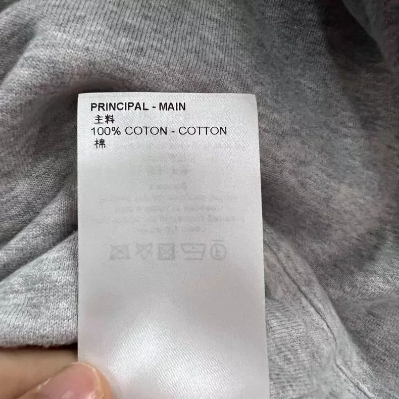 Louis Vuitton Louis Vuitton Gray Cropped Hoodie Size XXS Size US XXS / EU 40 - 4 Thumbnail