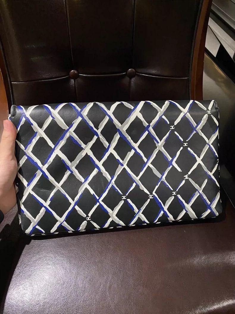 Chanel CHANEL Large Clutch Bag with DIY Option Size ONE SIZE - 2 Thumbnail
