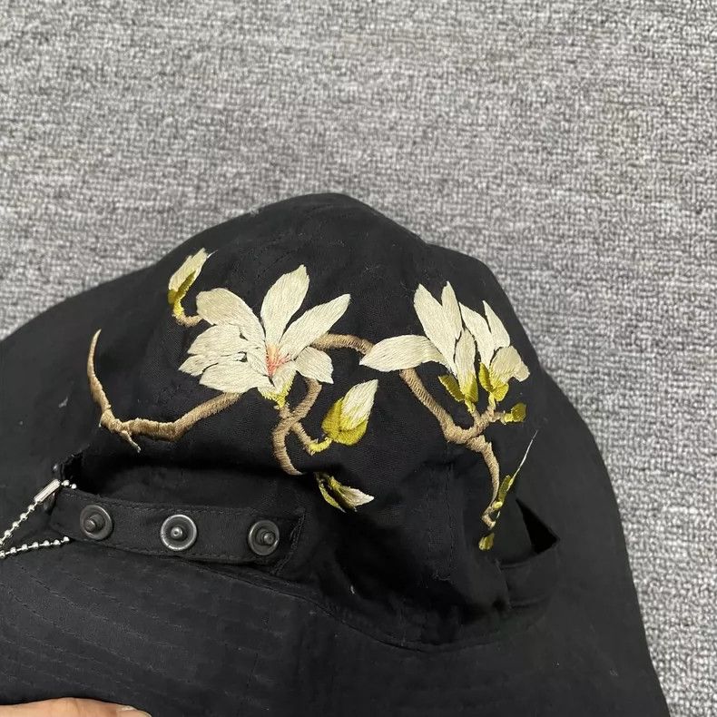 Japanese Brand NEXUSVII Embroidered Floral Fisherman Hat Size ONE SIZE - 3 Thumbnail