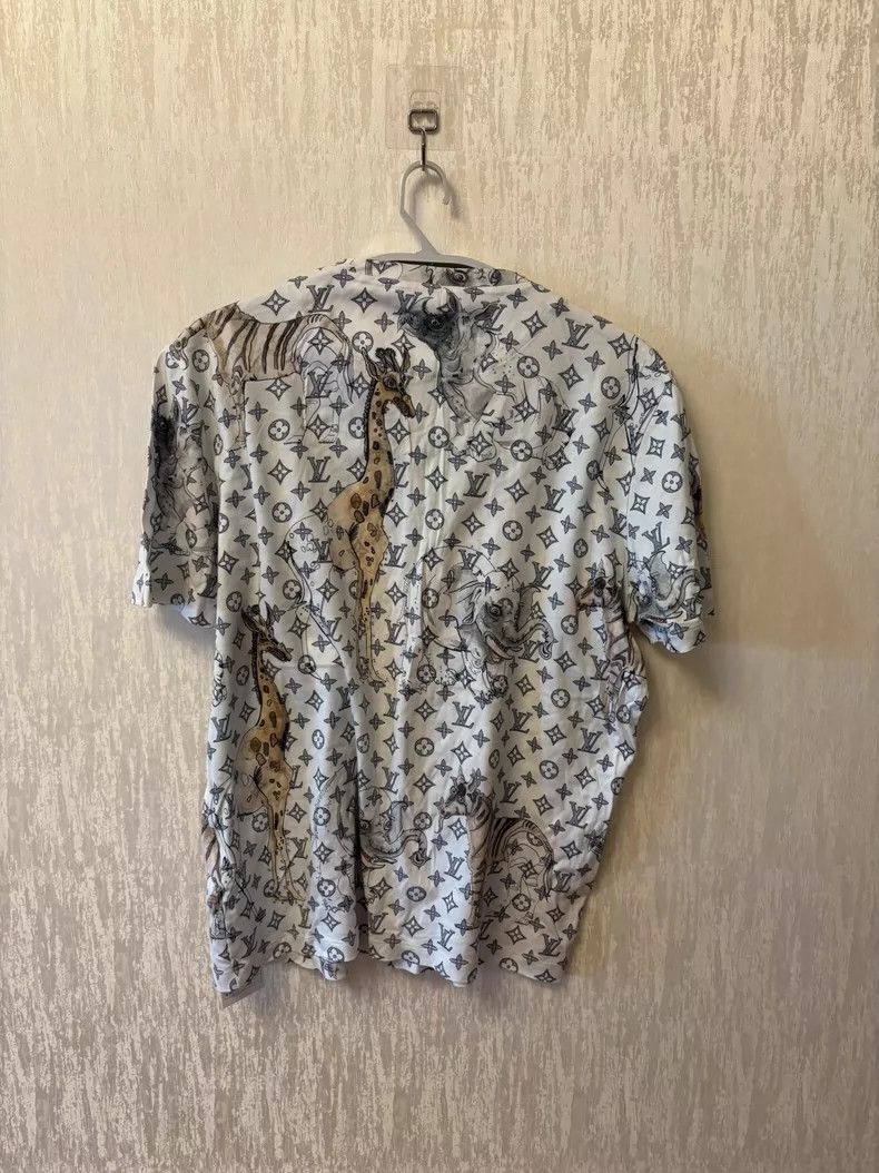Louis Vuitton Louis Vuitton Zoo Print Short Sleeve Tee Size US XL / EU 56 / 4 - 2 Thumbnail