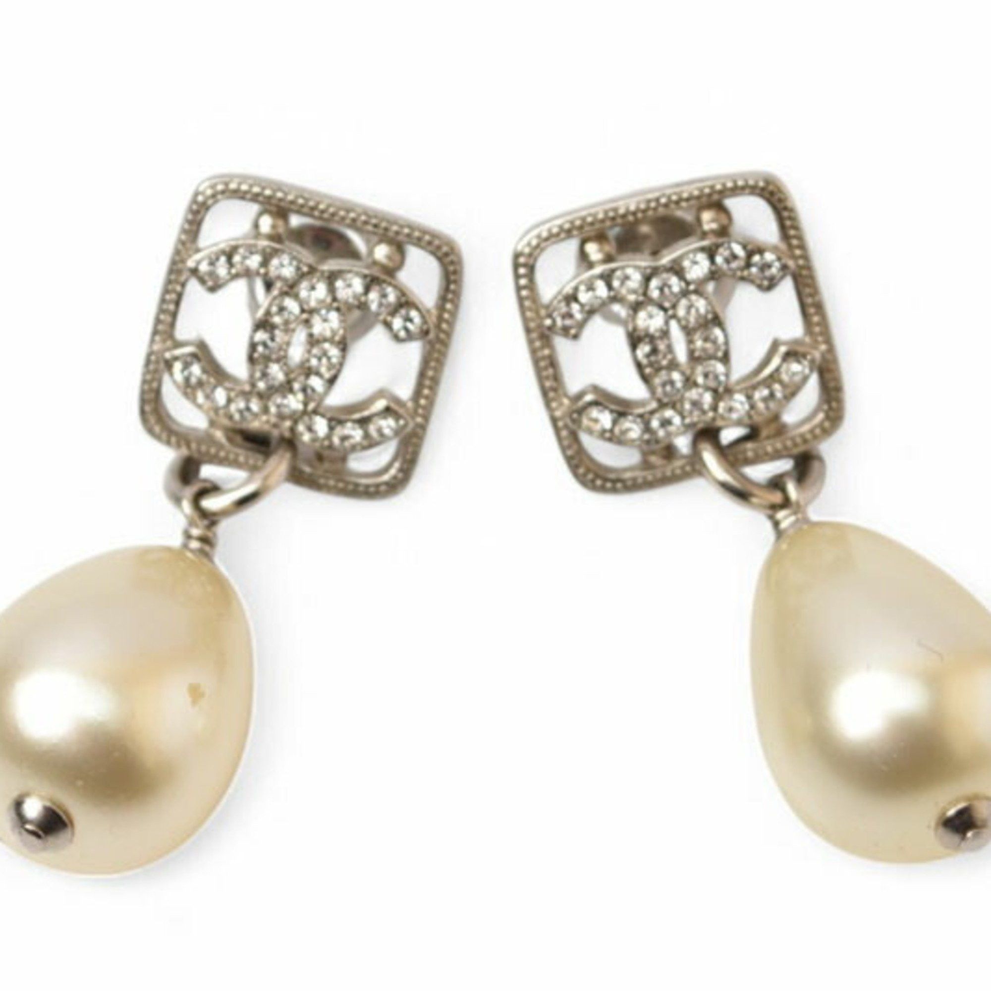 Chanel Chanel Earrings CHANEL CC Motif Coco Mark Rhinestone Swing Pearl Silver White F20 Size ONE SIZE - 2 Thumbnail