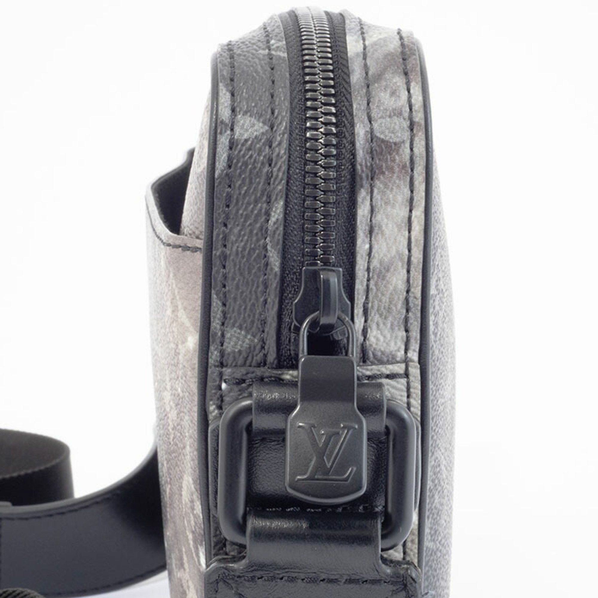 Louis Vuitton Louis Vuitton Galaxy Alpha Shoulder Bag M44165 Monogram Men's LOUIS VUITTON Size ONE SIZE - 7 Thumbnail