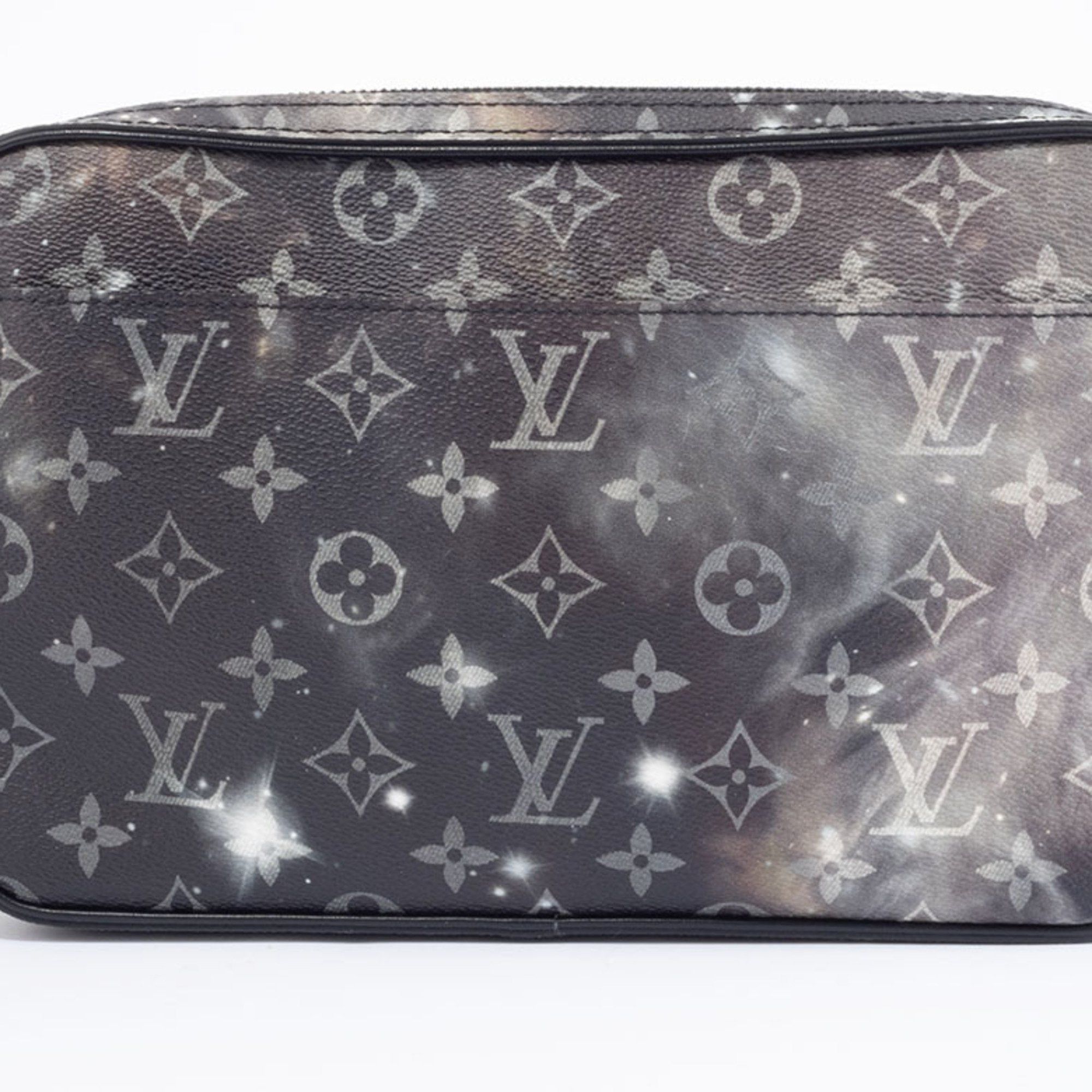 Louis Vuitton Louis Vuitton Galaxy Alpha Shoulder Bag M44165 Monogram Men's LOUIS VUITTON Size ONE SIZE - 12 Thumbnail