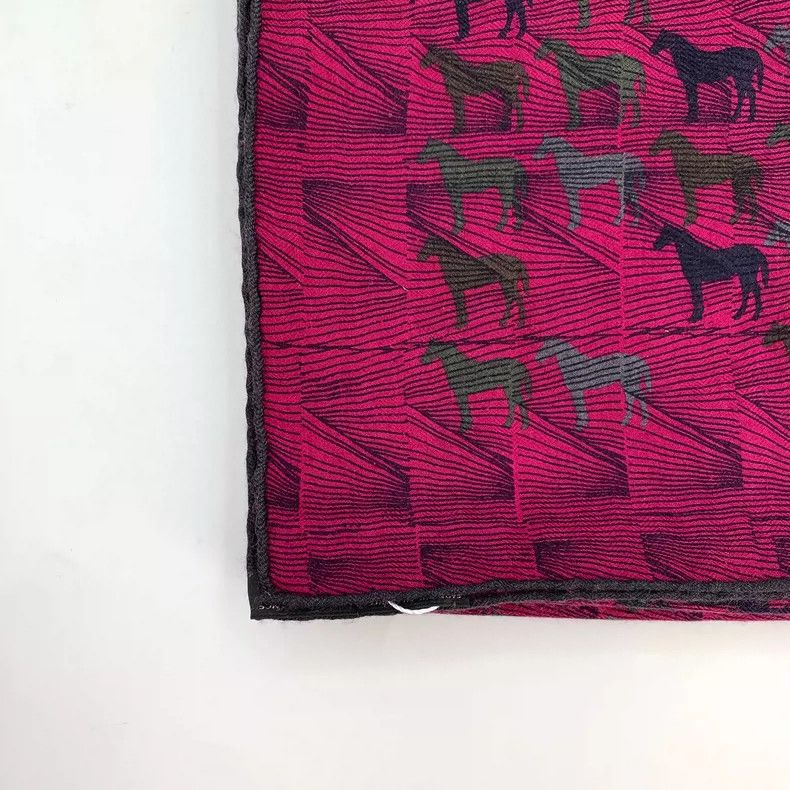 Hermes Hermes Pink Horse Print Cashmere Scarf Size ONE SIZE - 4 Thumbnail
