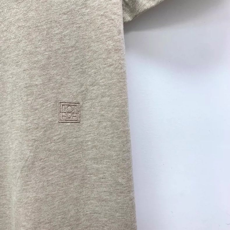 Toteme Toteme Caramel Logo Embroidered Cotton T-Shirt Size US M / EU 48-50 / 2 - 4 Thumbnail