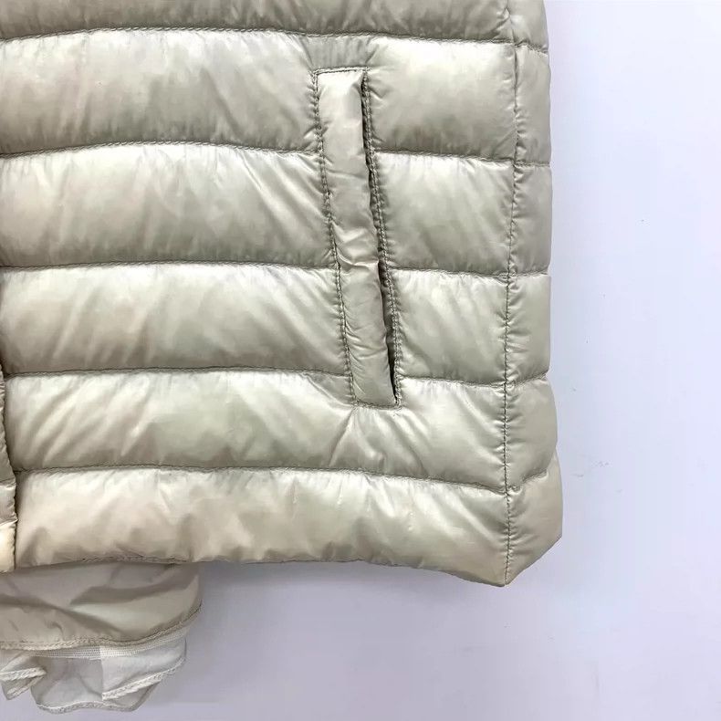 Moncler Moncler Beige Sleeveless Down Vest with Logo Size US XS / EU 42 / 0 - 4 Thumbnail