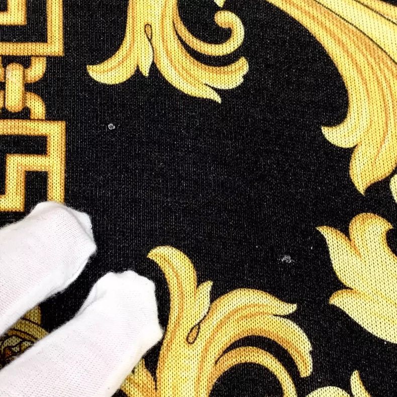 Versace Versace Yellow Baroque Print Long Sleeve T-Shirt Size US XS / EU 42 / 0 - 8 Thumbnail