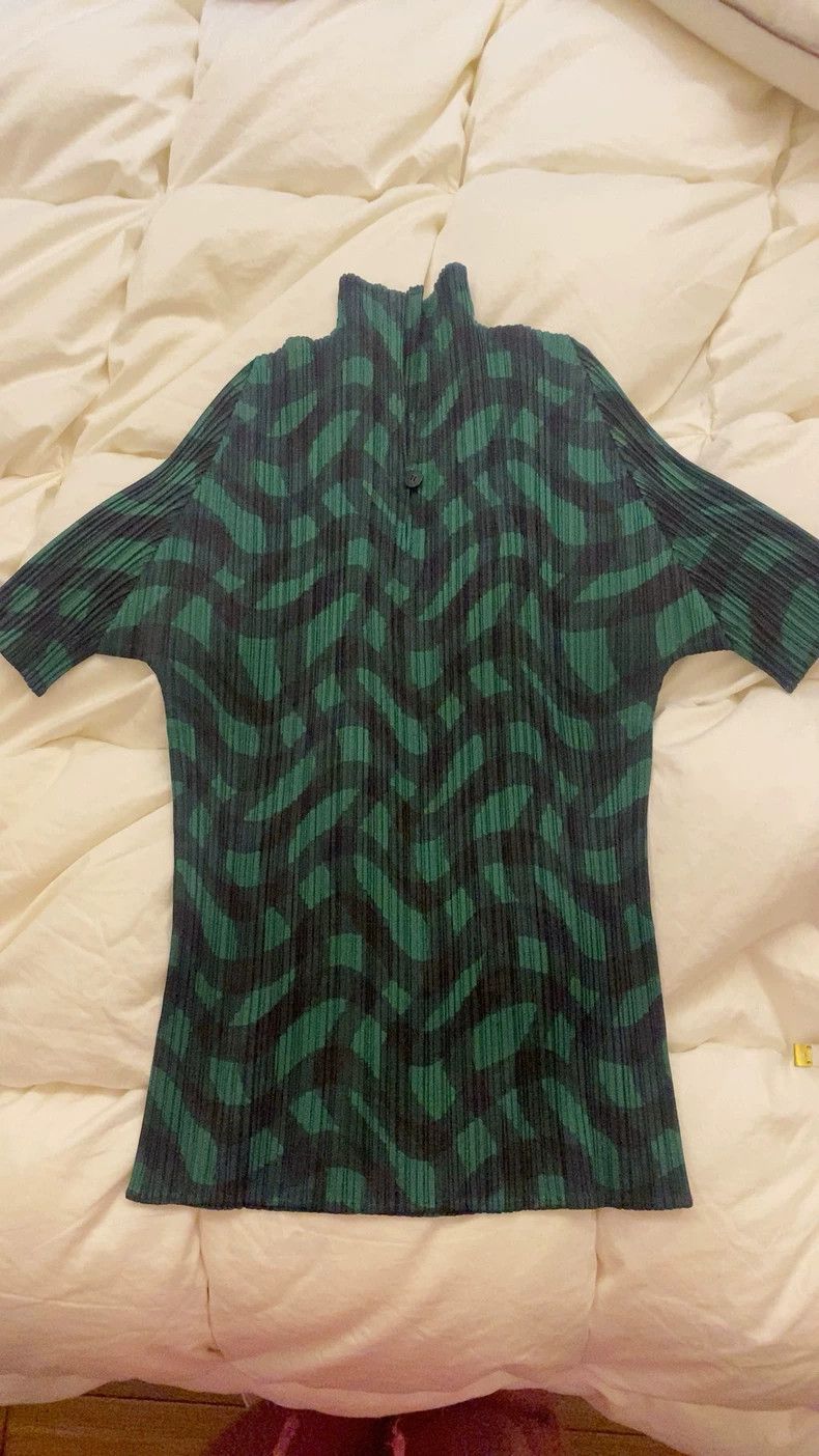 Issey Miyake Issey Miyake Pleated Short Sleeve Top Size US M / EU 48-50 / 2 - 9 Thumbnail