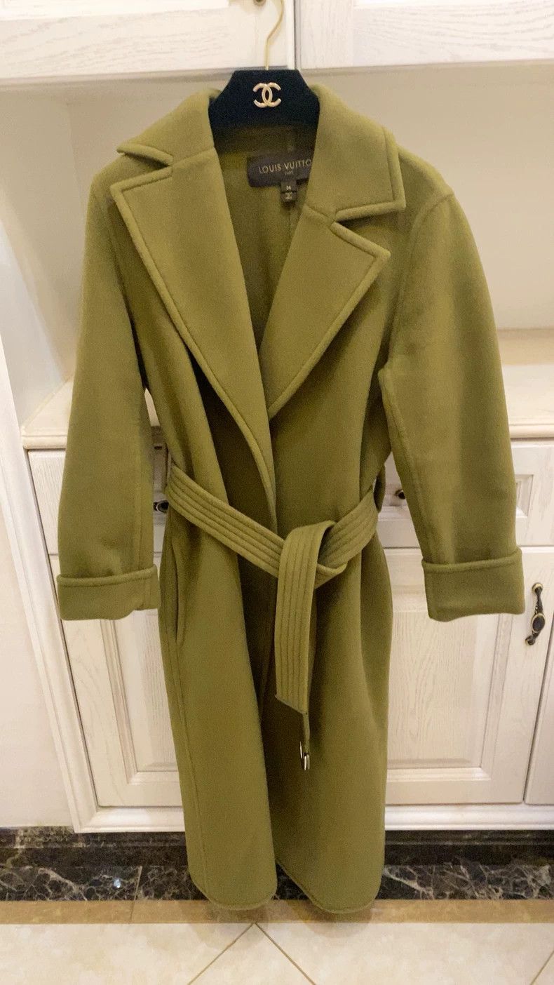 Louis Vuitton Thick Green Cashmere Coat for Sale Size US L / EU 52-54 / 3 - 2 Thumbnail