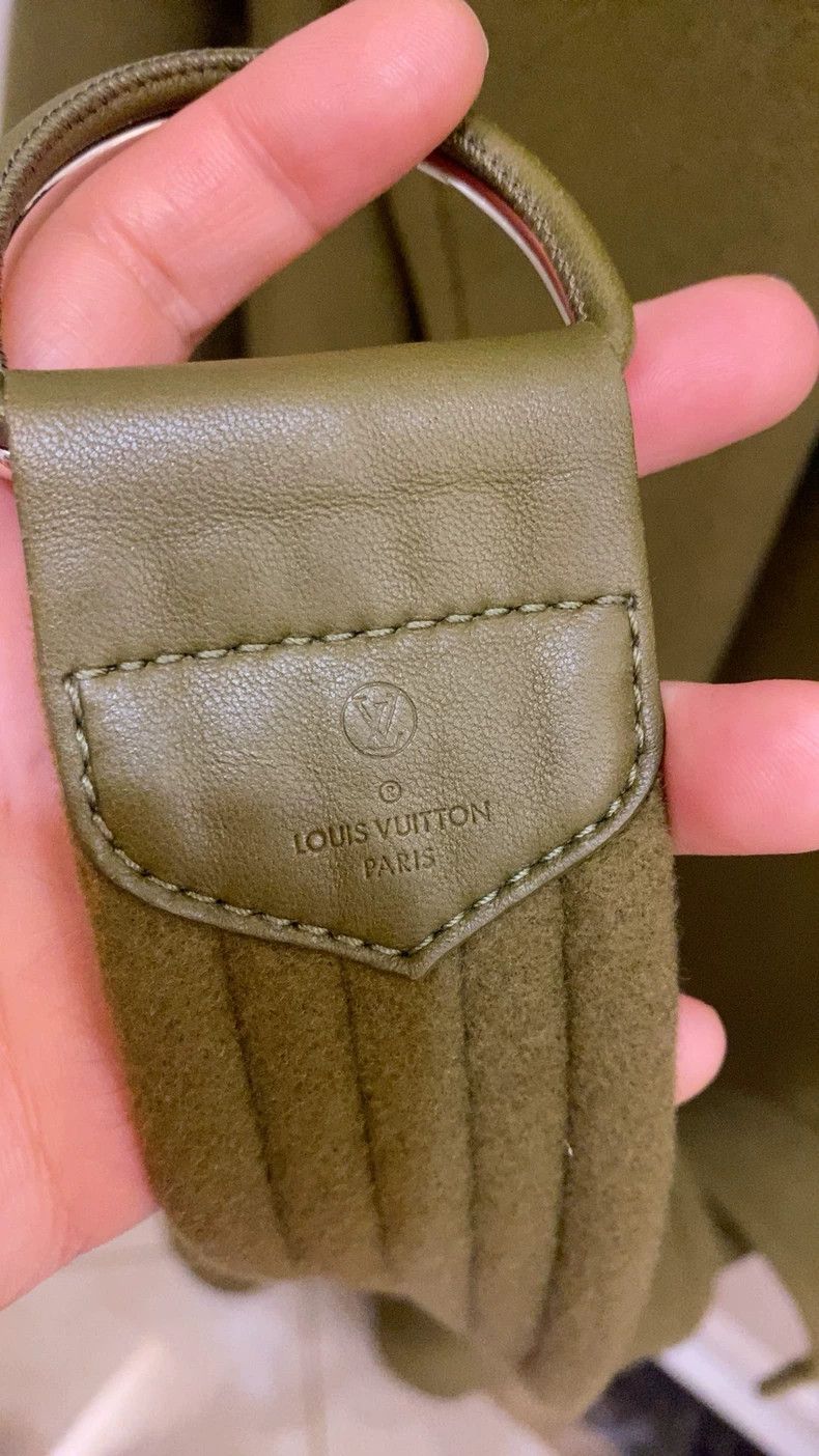 Louis Vuitton Thick Green Cashmere Coat for Sale Size US L / EU 52-54 / 3 - 6 Thumbnail