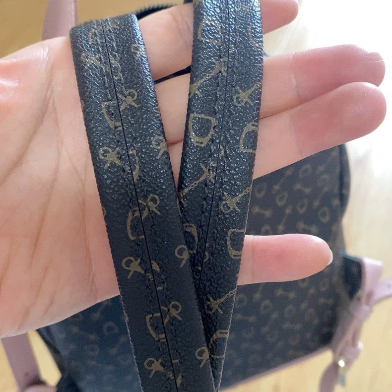 Louis Vuitton Stylish Fashionable Double Shoulder Backpack Size ONE SIZE - 9 Thumbnail