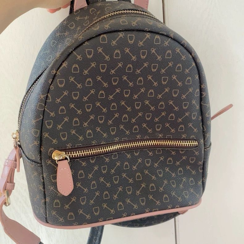 Louis Vuitton Stylish Fashionable Double Shoulder Backpack Size ONE SIZE - 7 Thumbnail