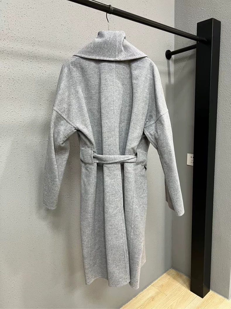 Loewe Loewe Gray Cashmere Coat with Tie Detail Size US XS / EU 42 / 0 - 2 Thumbnail
