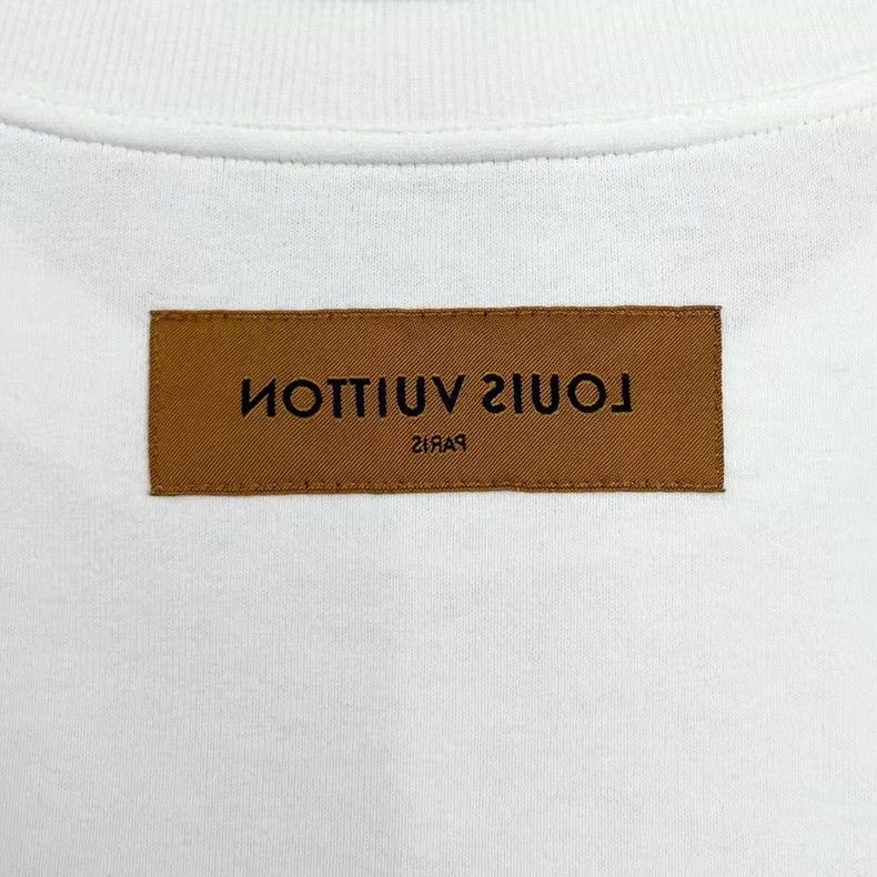 Louis Vuitton Louis Vuitton White Short Sleeve T-Shirt Size US M / EU 48-50 / 2 - 7 Thumbnail