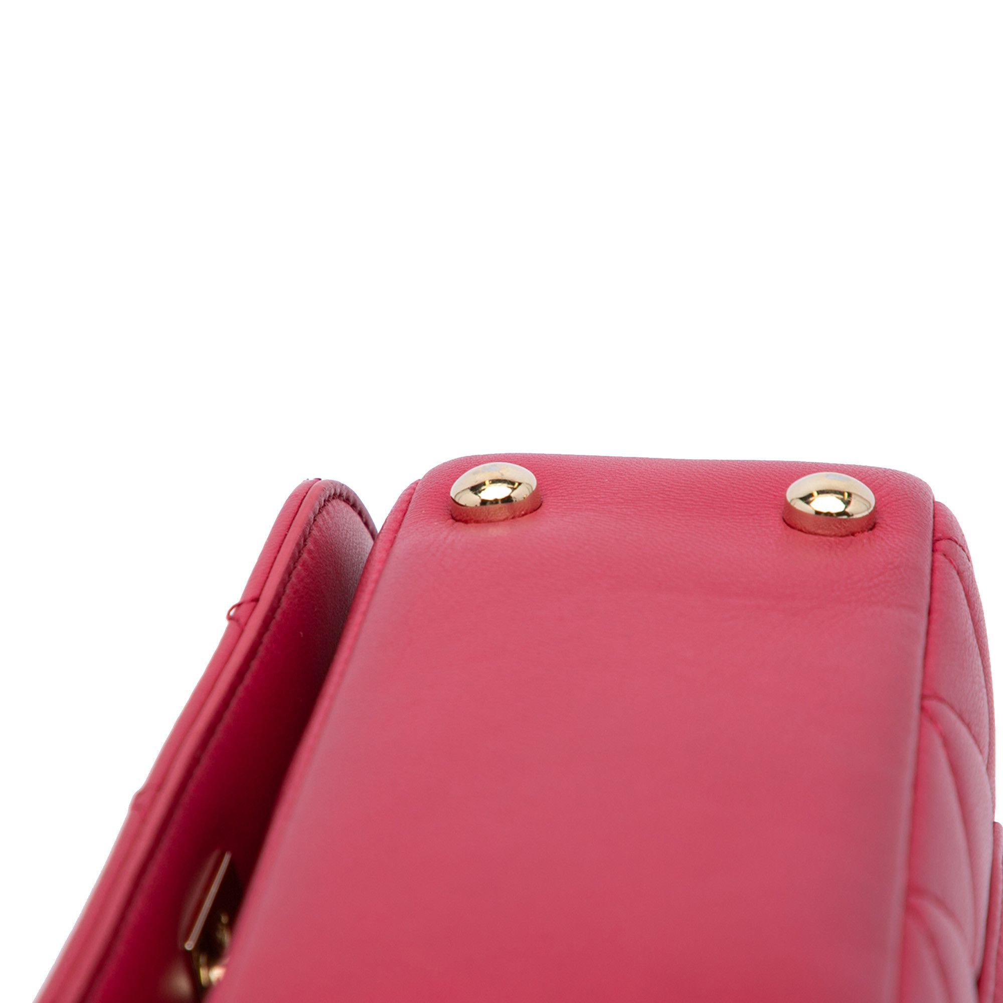 Chanel Chanel Mini Quilted Lambskin Carry Chic Flap Size ONE SIZE - 9 Thumbnail