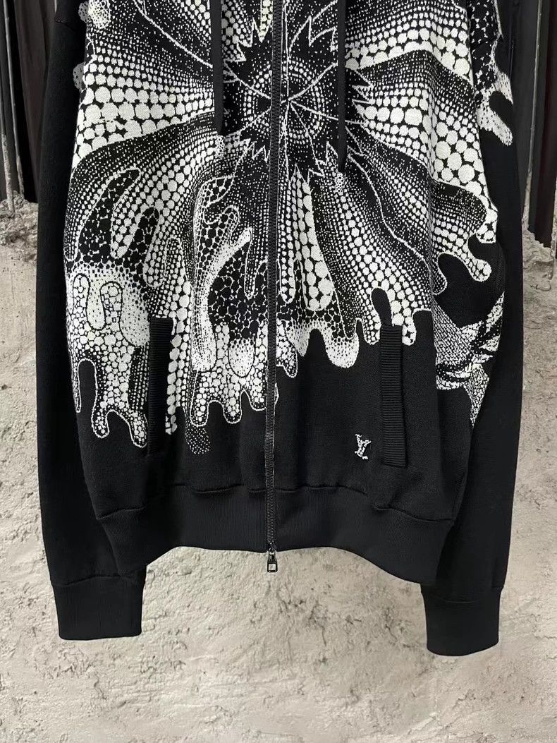 Louis Vuitton Louis Vuitton Zip Hoodie with Abstract Design Size US M / EU 48-50 / 2 - 4 Thumbnail