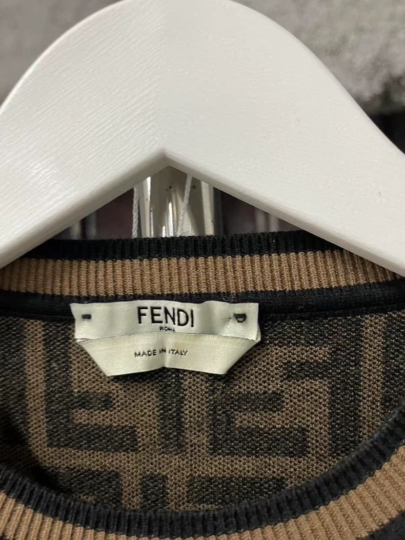 Fendi Fendi Brown Logo Print Short Sleeve Knit Top Size US M / EU 48-50 / 2 - 6 Thumbnail
